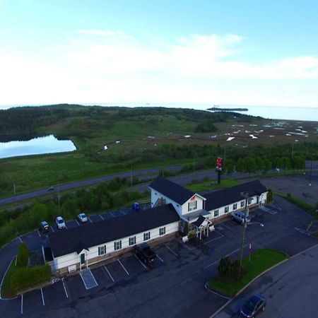 Econo Lodge Inn & Suites Saint John Exterior photo
